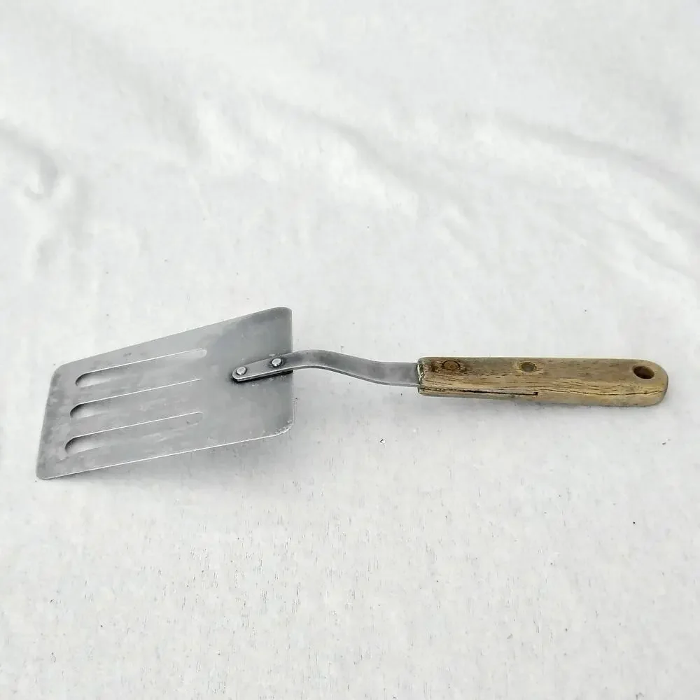 Vintage Robinson Knife Co Stainless Slotted Spatula Turner Flip Wood Handle USA